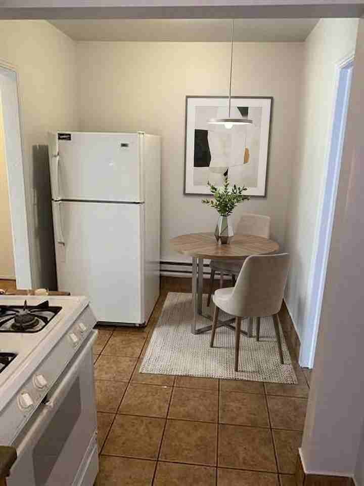 22 Cadillac Street - Photo 3 of 6