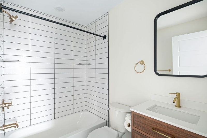 1913 Wallace St - Photo 3 of 5