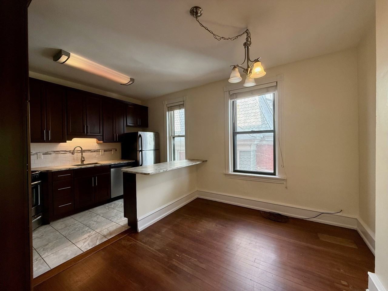 1610 N Broom Street - Photo 6 of 18