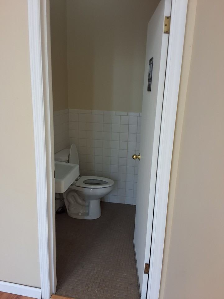 292 Mill Street - Photo 5 of 7