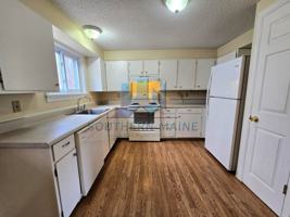 featured image of 11 Village Dr