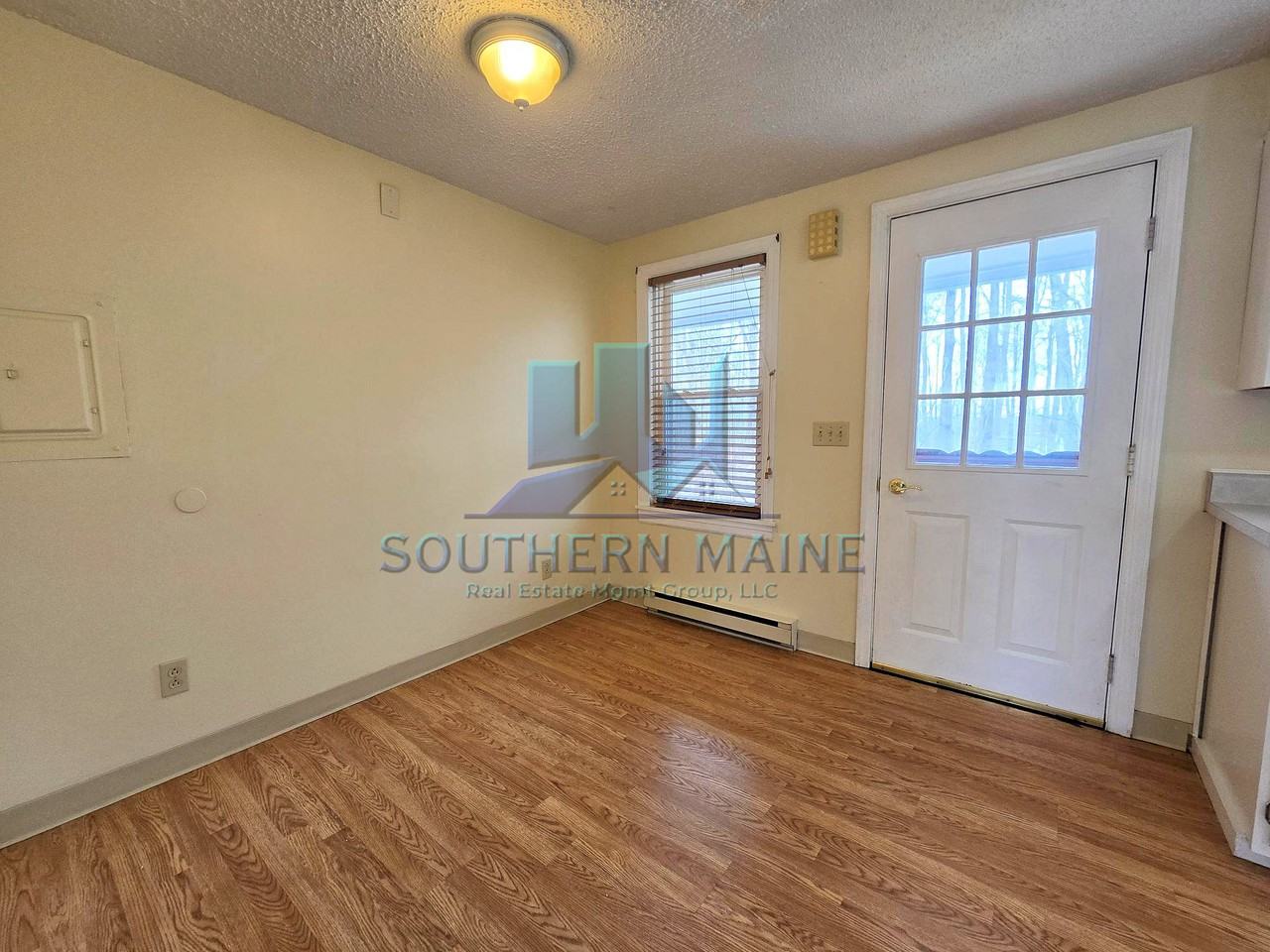 11 Village Drive - Photo 6 of 21