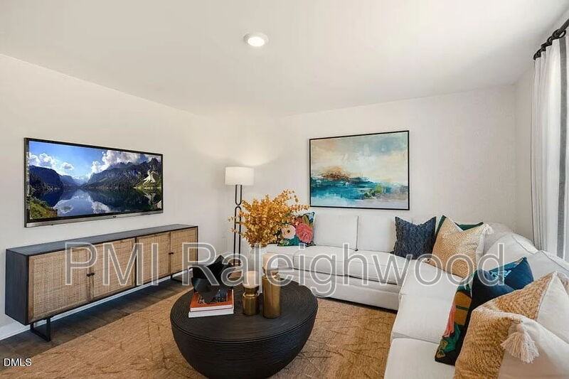 287 Palm Dr - Photo 5 of 38