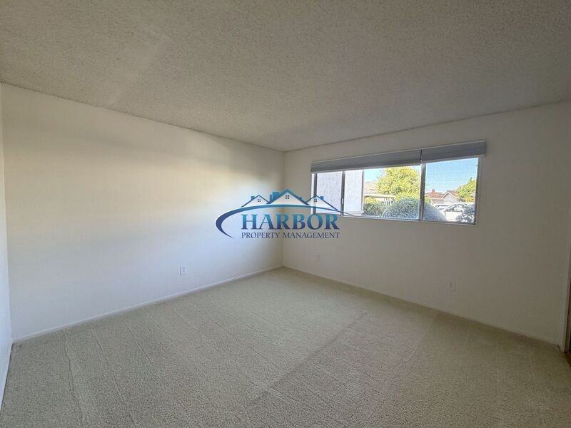 23028 Nadine Cir #A - Photo 5 of 16