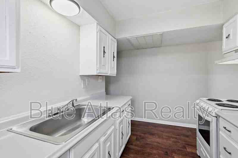 116 Arrowhead St - Photo 7 of 14