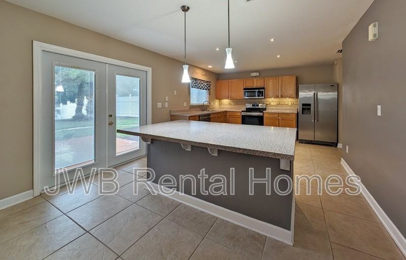 12722 Megan Jean Ct - Photo 3 of 20