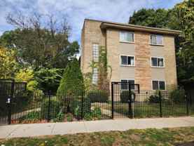 1404 W Estes Ave - Photo 1 of 1