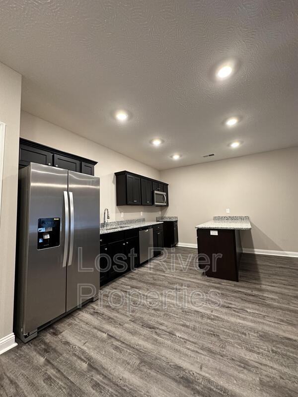 4563 Wal Valley Way #323 - Photo 4 of 9