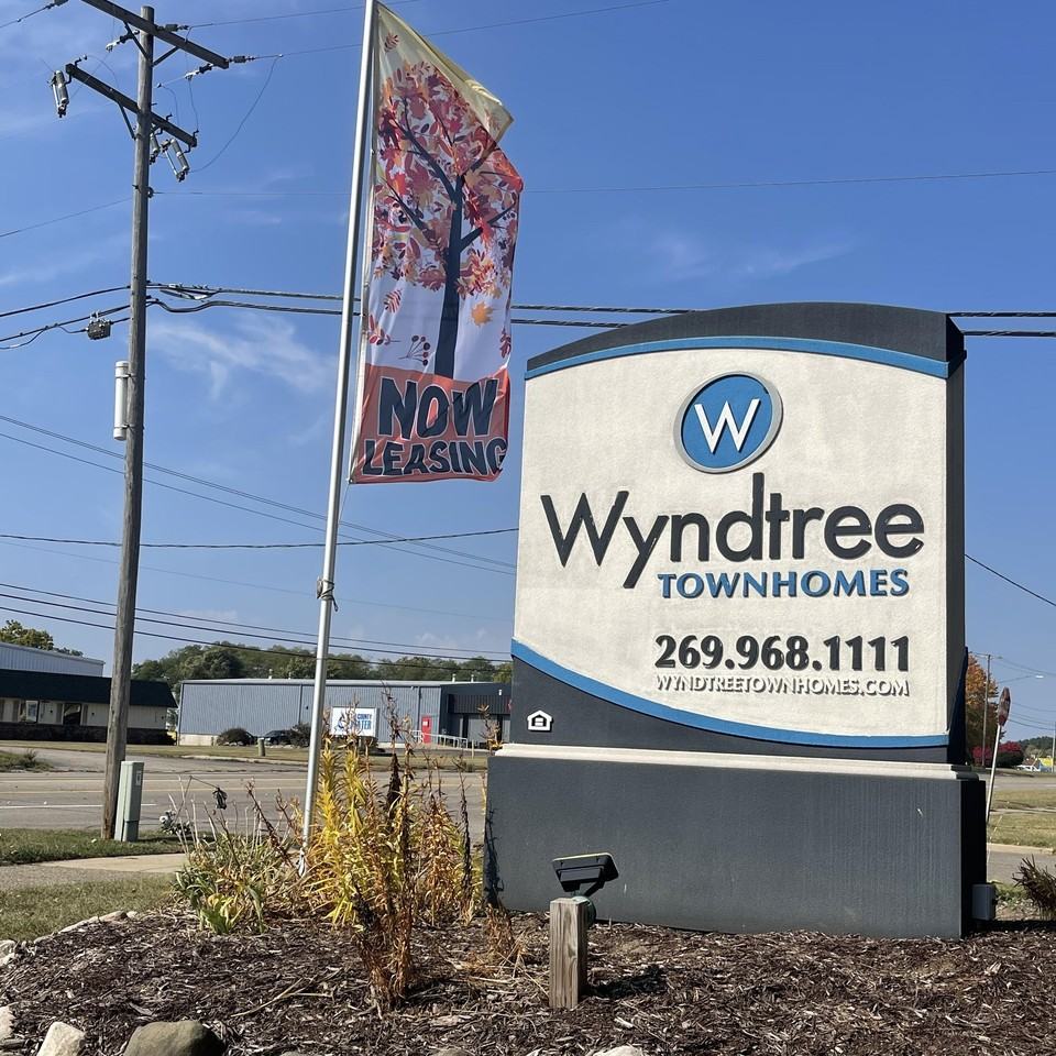 Wyndtree Townhomes - Photo 7 of 24