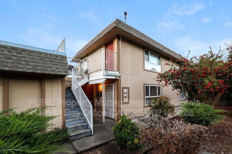 327 N Main St #A - Photo 6 of 24