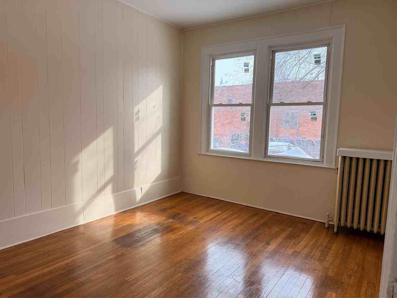 9-11 Chapman Street - Photo 5 of 17