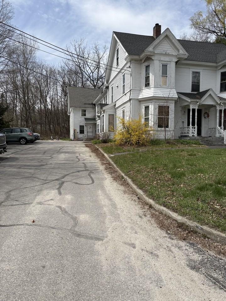 129 Rush Rd - Photo 2 of 12