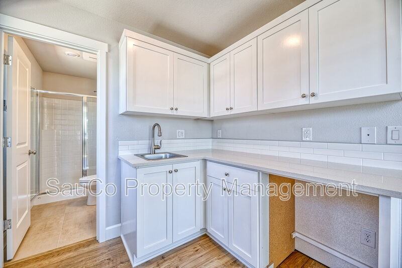 17071 Sw Friendly Ln - Photo 6 of 31