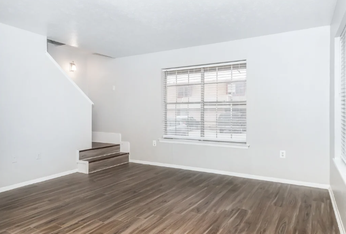 Tradewind Apartments - Photo 3 of 14