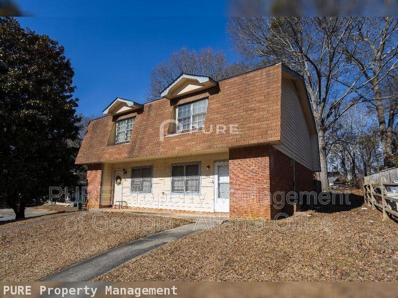 772 Rogers Way Sw - Photo 2 of 24