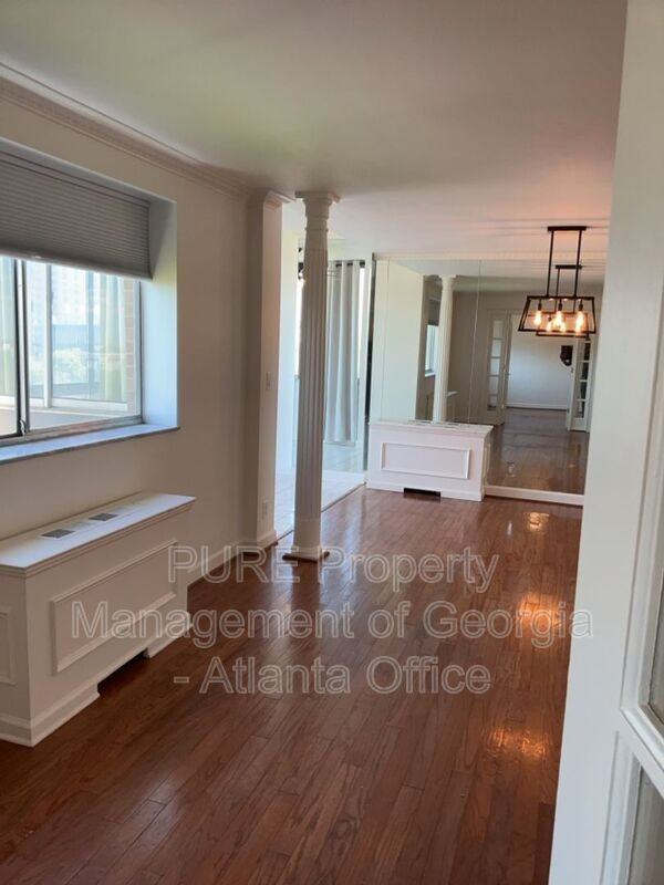 215 Piedmont Ave Ne #1206 - Photo 3 of 13
