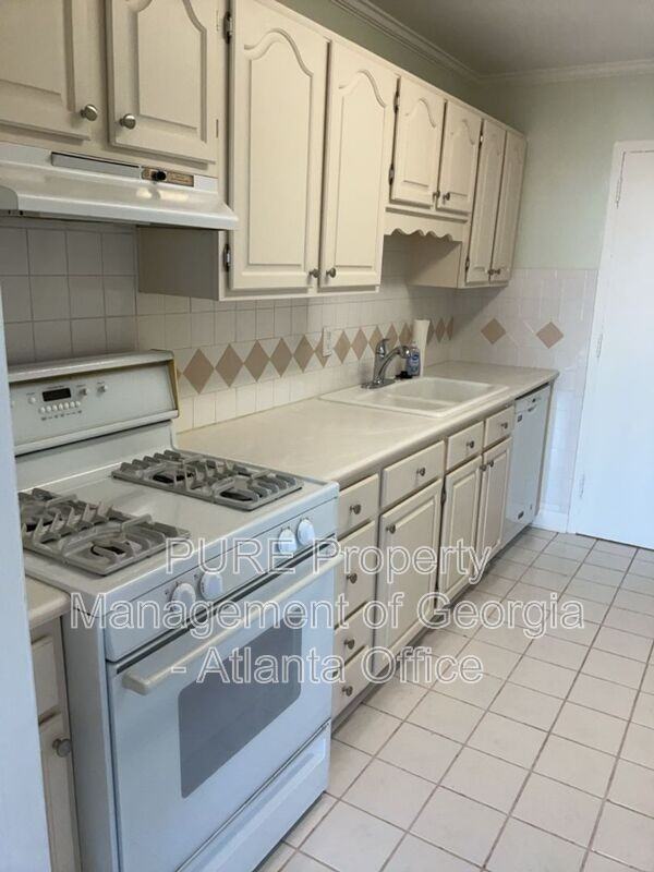 215 Piedmont Ave Ne #1206 - Photo 4 of 13