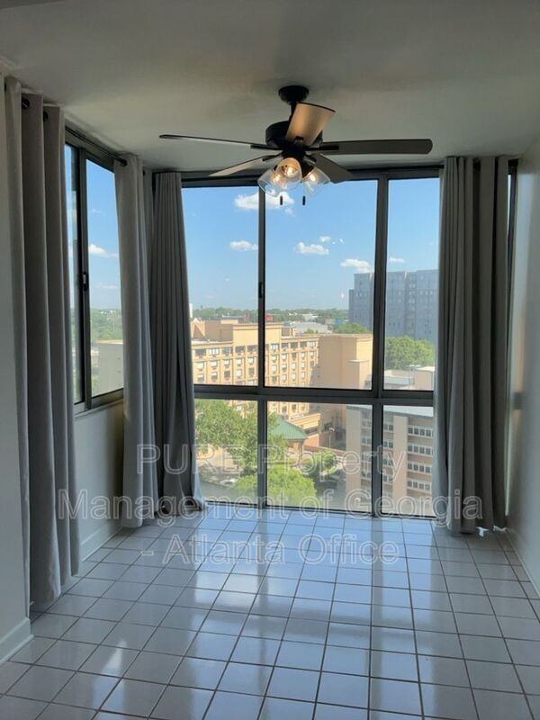 215 Piedmont Ave Ne #1206 - Photo 2 of 13