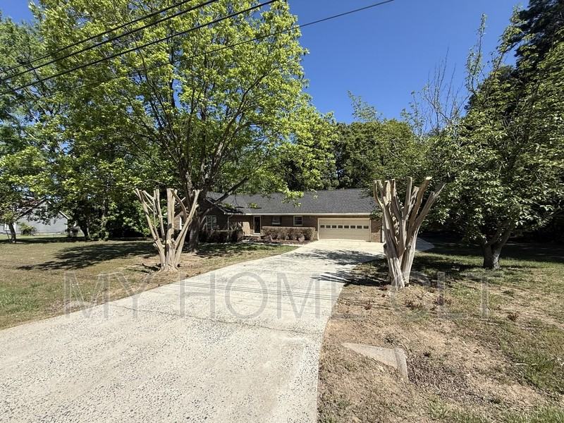 Mountain Island Dr - Photo 2 of 8