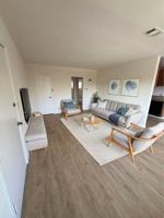 featured image of 11813 Iowa Ave