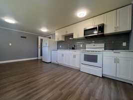 featured image of 17872 58 Avenue #Lower