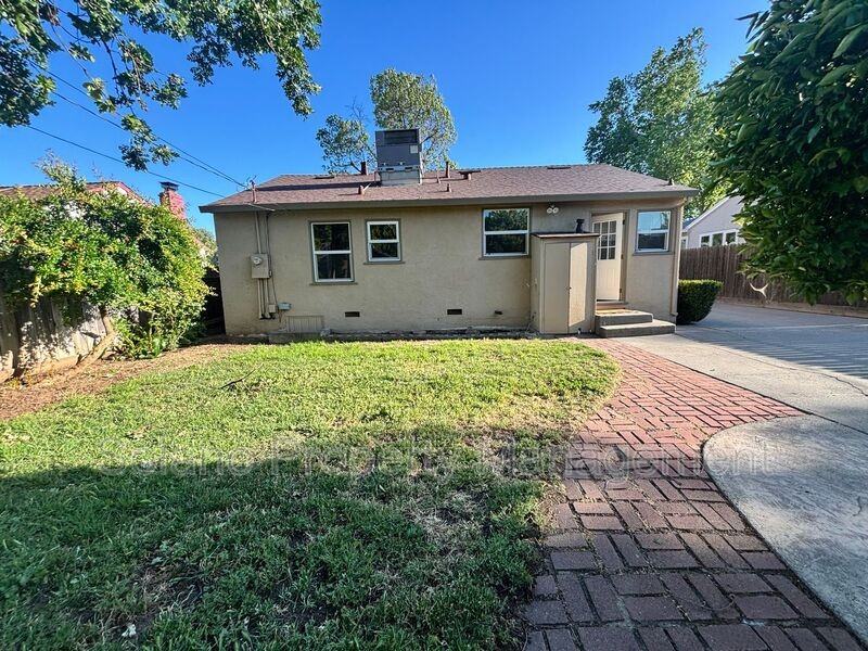 29 Southwood Dr - Photo 4 of 17