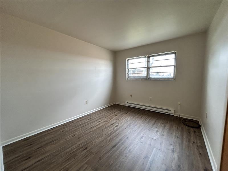 403 Colonial Dr #24 - Photo 7 of 8