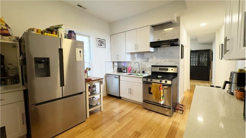 1735 N Fairfield Ave #2R - Photo 4 of 23