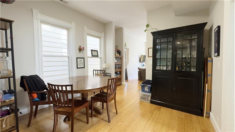 1735 N Fairfield Ave #2R - Photo 6 of 23