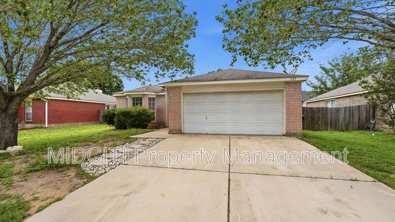137 Jerry Lees Trl - Photo 3 of 36