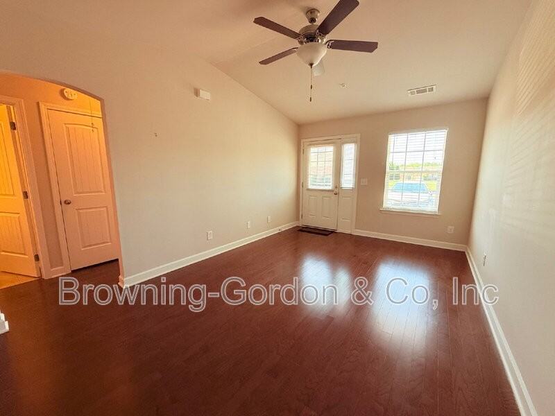 1040 Charlie Daniels Pkwy #164 - Photo 3 of 18