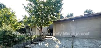 2410 Se 9th Ct - Photo 1 of 1