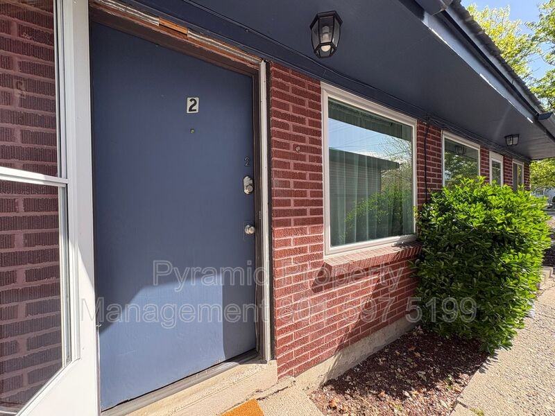 3428 S St #2 - Photo 2 of 10