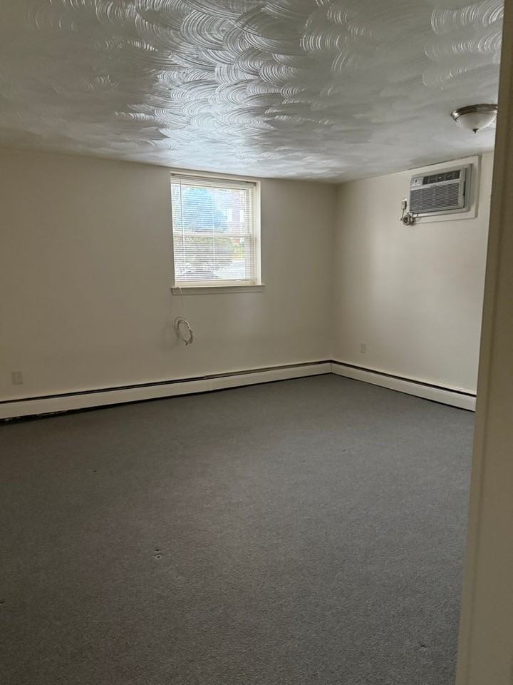 60 Elm St. - Photo 2 of 4