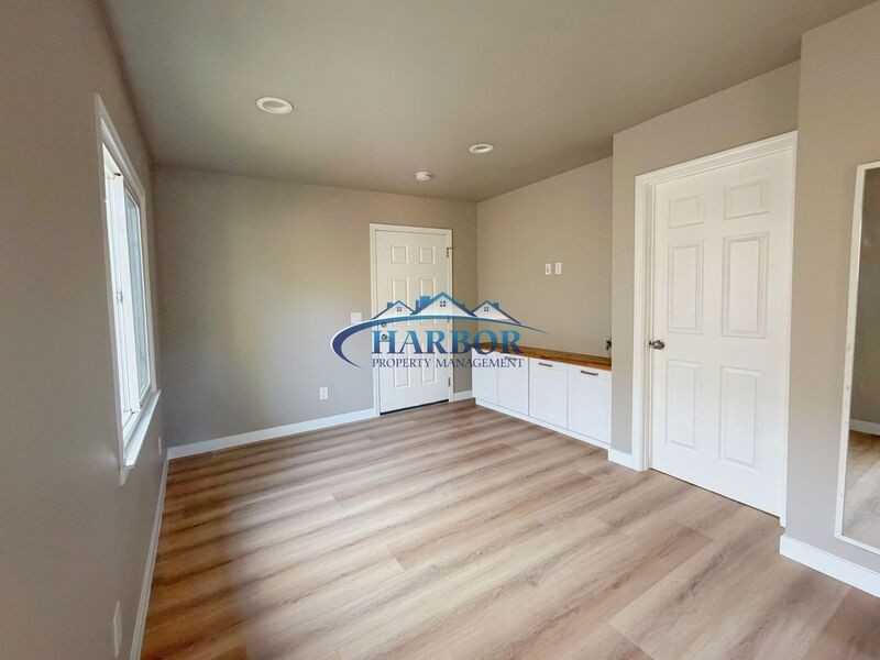 543 W 5th St #545-1-2 - Photo 3 of 8