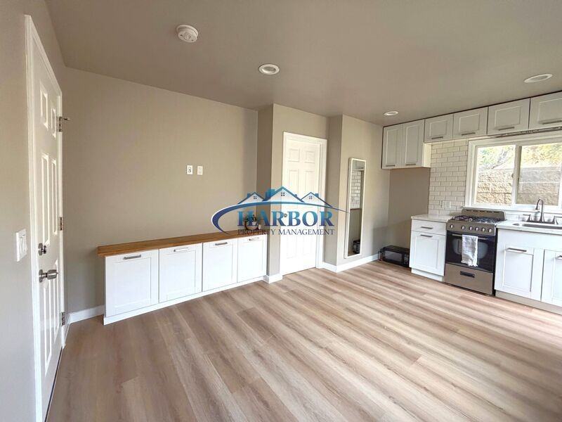 543 W 5th St #545-1-2 - Photo 4 of 8