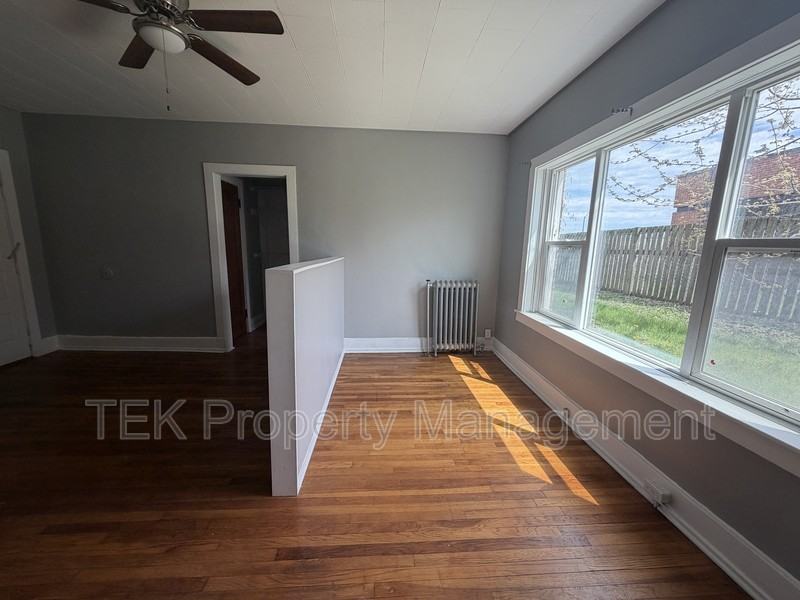 189 Lake Ave #3 - Photo 2 of 6