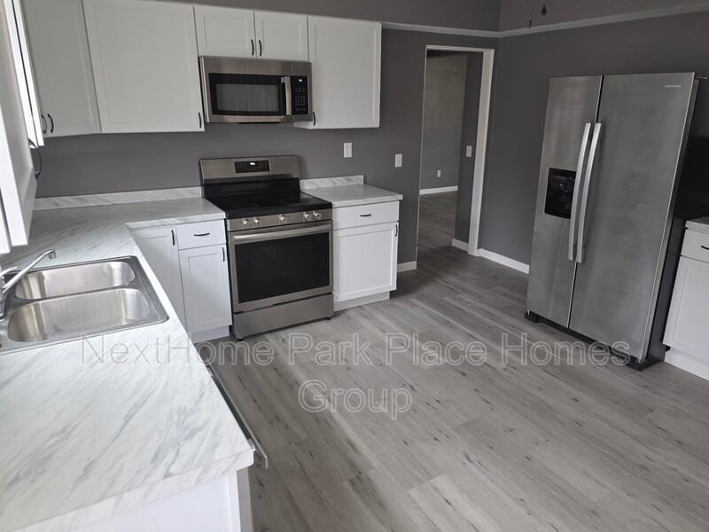 3000 Dartmouth Dr - Photo 2 of 10