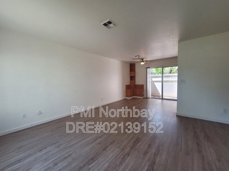 2140 Woolner Ave #D - Photo 2 of 15