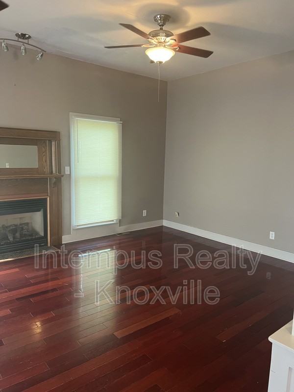 229 Deaderick Ave - Photo 2 of 41