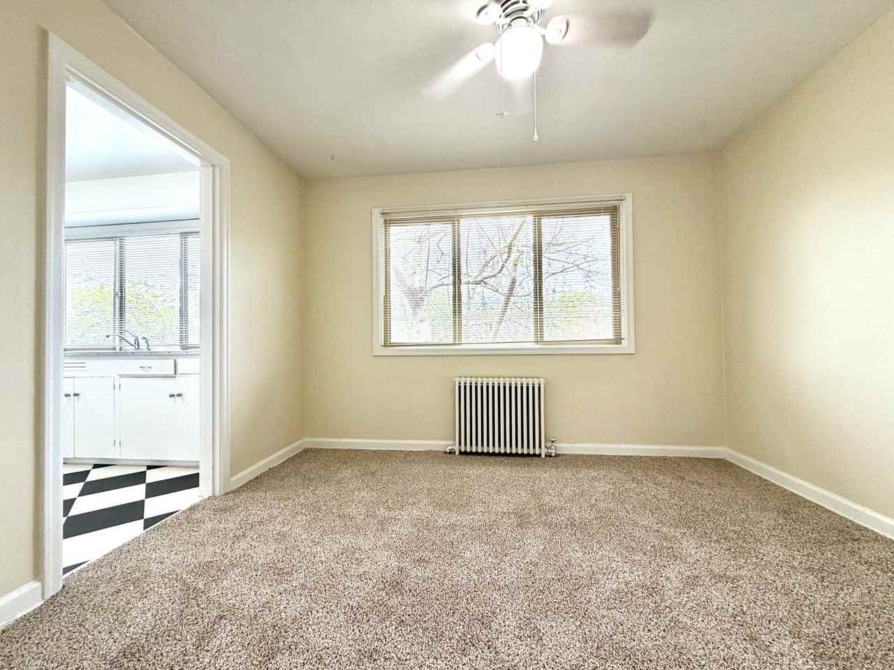 105 Ne 61st Ave #15 - Photo 5 of 10