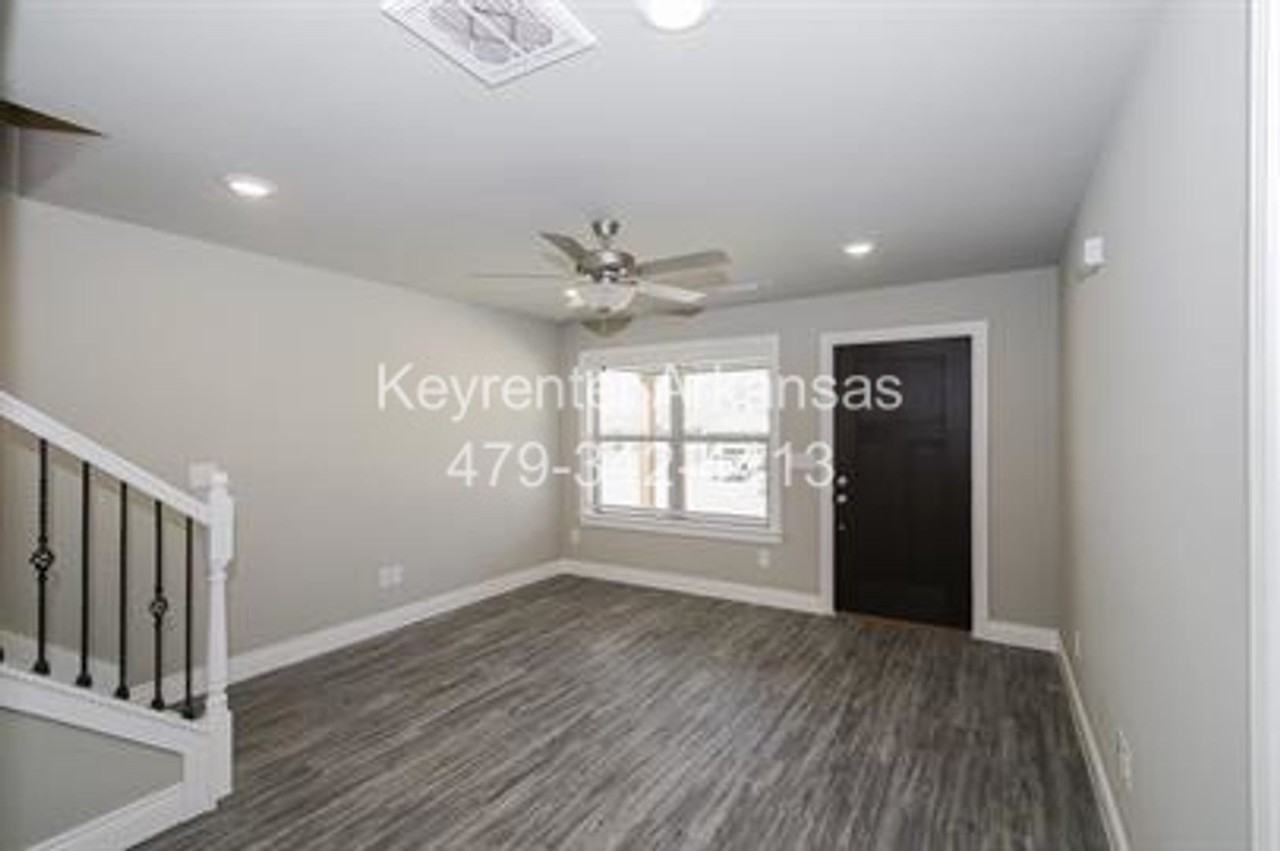 604 E Osage Trce - Photo 3 of 21