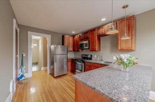 213 Oxford St - Photo 1 of 1