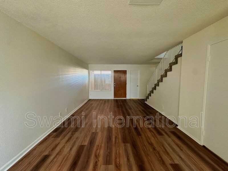 14530 Freeman Ave #07 - Photo 7 of 30