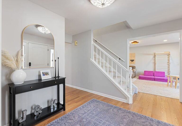 2246 Keim Rd - Photo 4 of 46