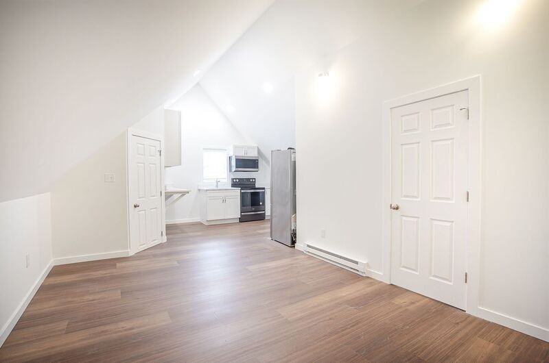 42 E School St #3 - Photo 6 of 17