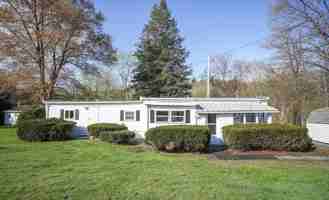 featured image of 2401 Westfield St