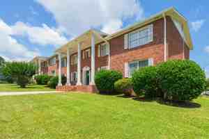 featured image of 1900 N Jefferson St Ne