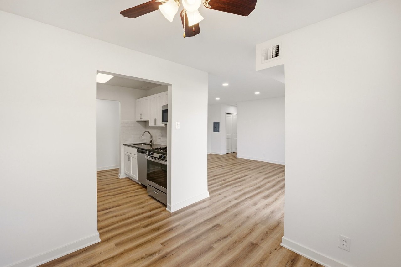 Summit Square Apartments - Photo 6 of 50