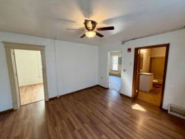 featured image of 724 Washington St